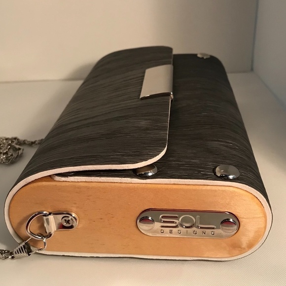 SOL Design Made from Vinyl Flooring Clutch Crossbody Purse - Picture 3 of 3